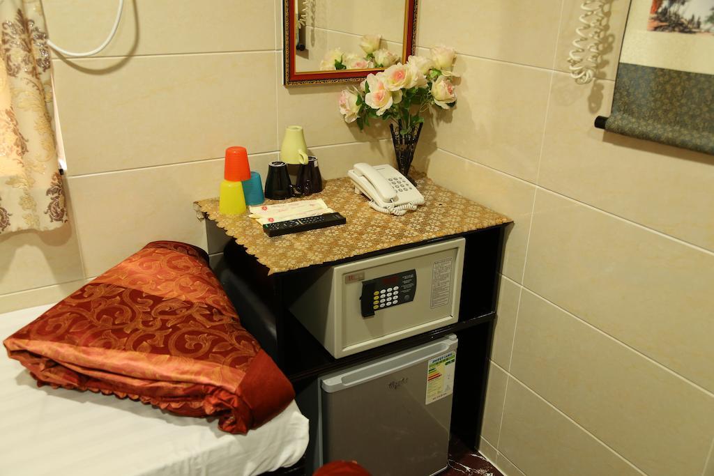 Everest Inn Guest House Hong Kong Room photo