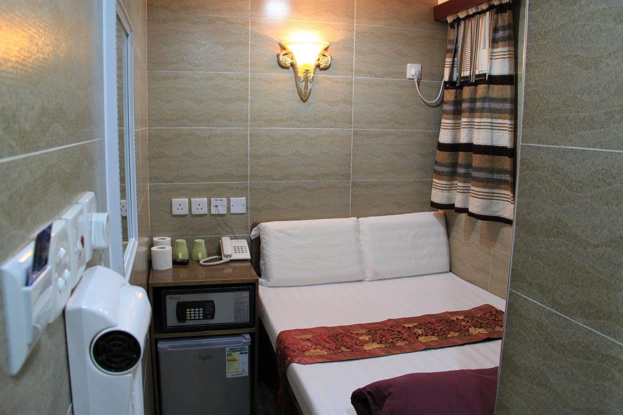 Everest Inn Guest House Hong Kong Exterior photo