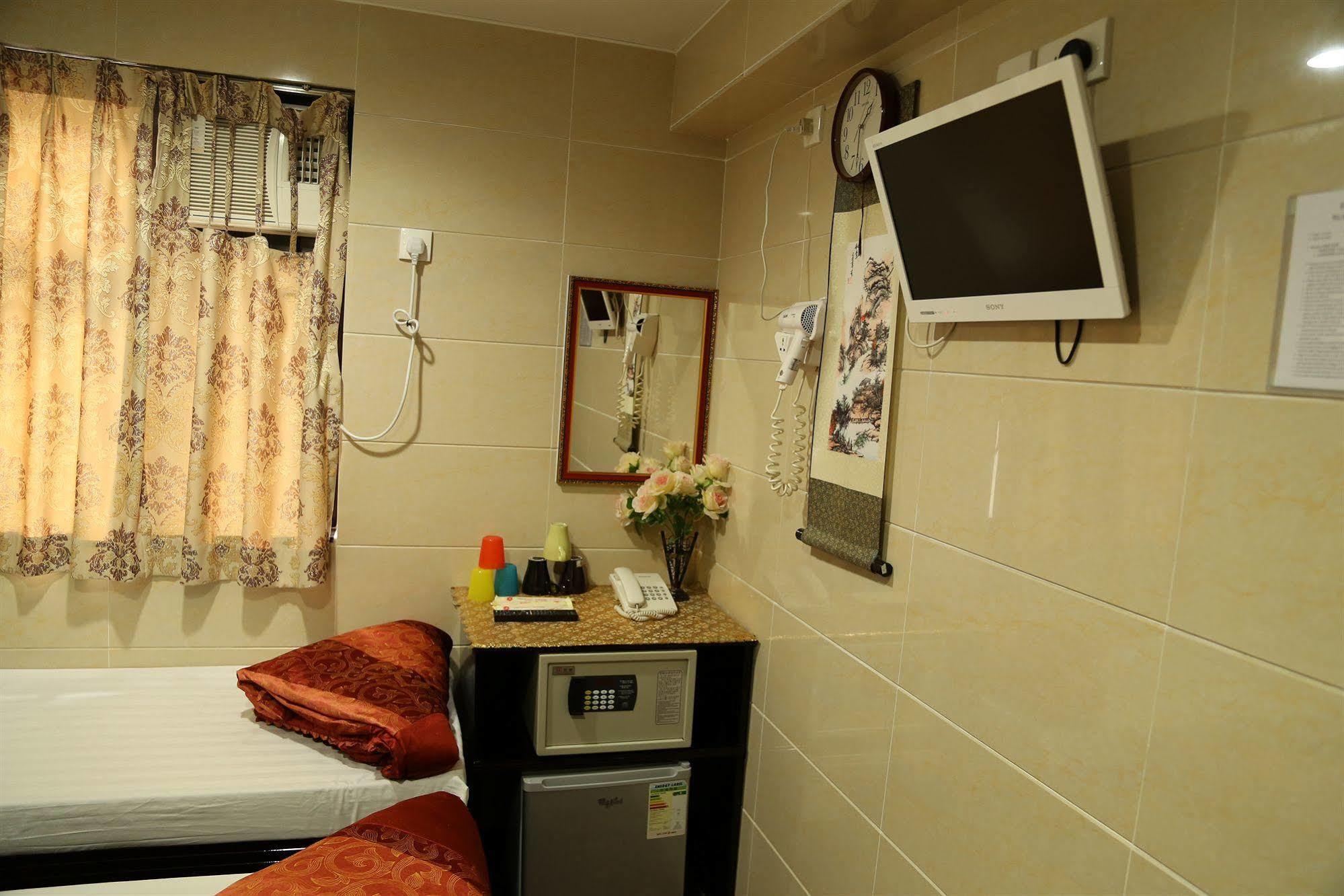 Everest Inn Guest House Hong Kong Exterior photo